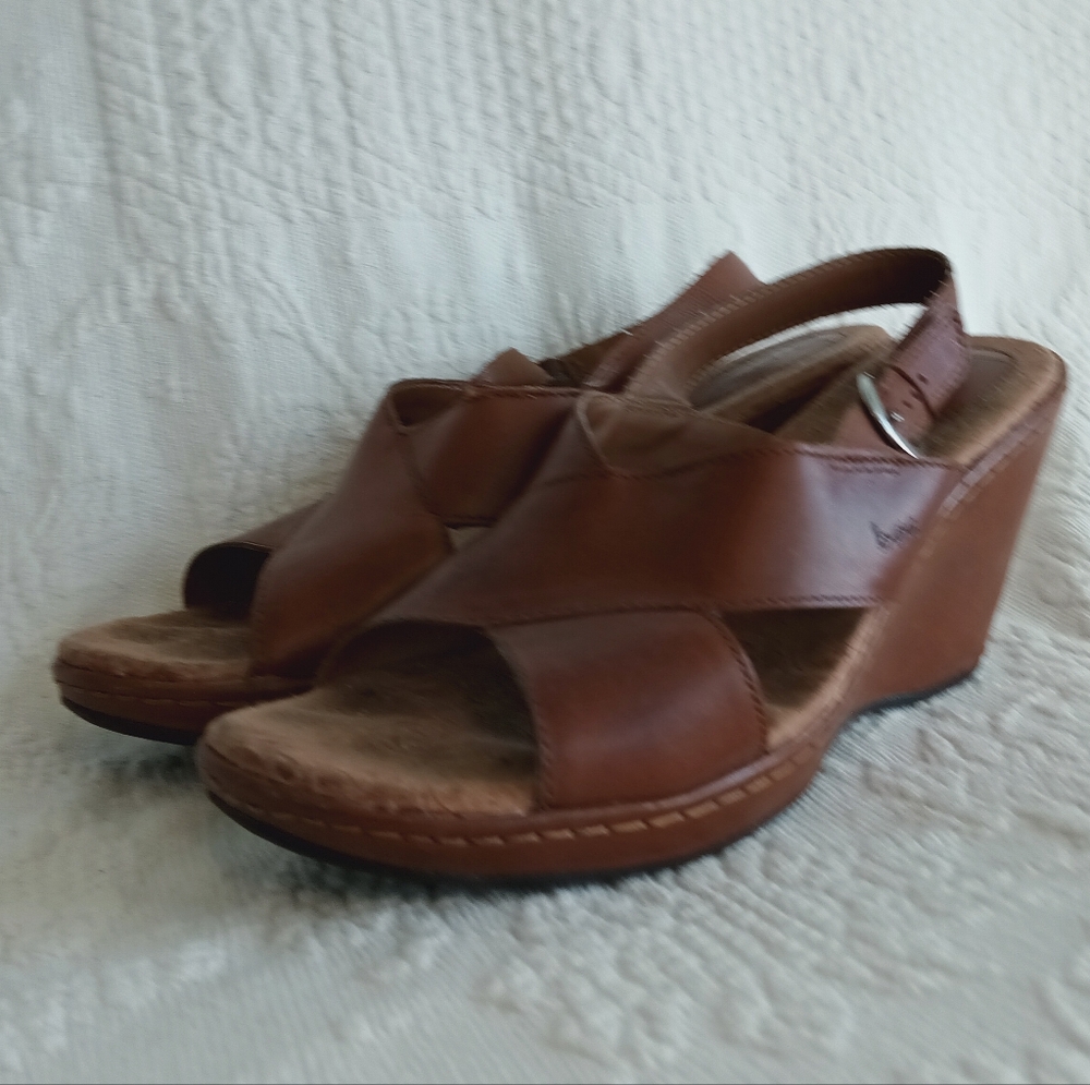 boc Tan Leather Wedge Sandals Wide Straps Platform Boho School Buckle Floral 11 - Picture 3 of 13